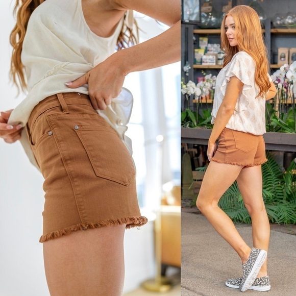 NWT L'AGENCE Camel Distressed‎ Denim Mid Rise Raw Hem Cutoff Jean Shorts 25 - Picture 5 of 7